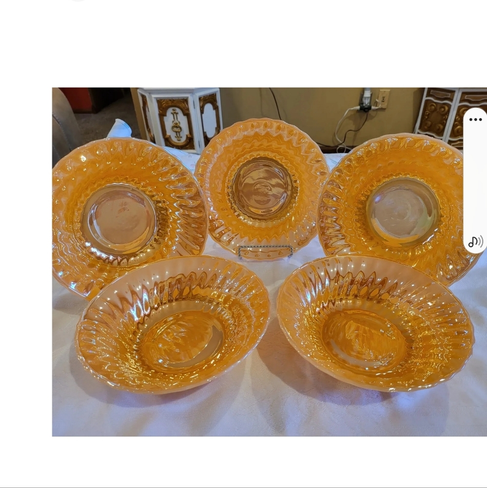 Vintage Set of 5 Fire King Peach Swirl Serving Bowls in Pristine Condition